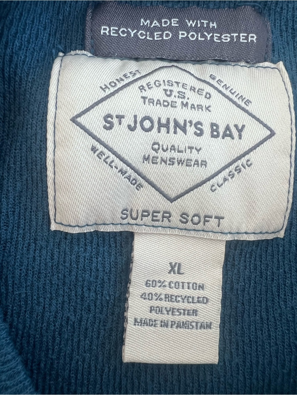 St John’s Bay Men's Blue Henley Long-Sleeve Shirt - Picture 4 of 6